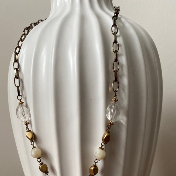 Costume Jewelry - Gold Colour - Picture 3 of 8